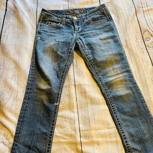 Seven7 Brand Distressed Jeans Size 4 NWOT!